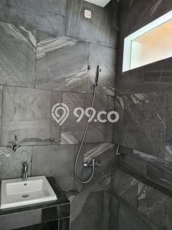Jual Rumah Favorit Siap Huni LB 72m2 di Serpong, Tangerang Selatan Jual Rumah Favorit Siap Huni LB 72m2 di Serpong, Tangerang Selatan