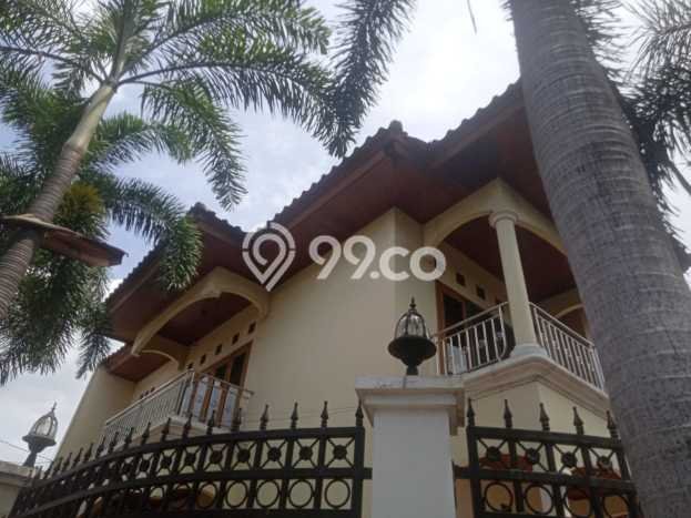 Rumah Elit Modern Tanpa Renovasi di Duri Kosambi Jakarta Barat Rumah Elit Modern Tanpa Renovasi di Duri Kosambi Jakarta Barat