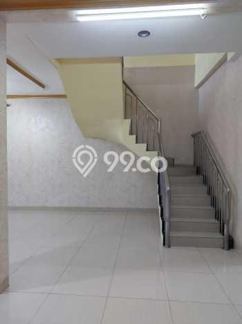 Rumah Luas Asri 5 KT Siap Pakai di Duri Kosambi Jakarta Barat Rumah Luas Asri 5 KT Siap Pakai di Duri Kosambi Jakarta Barat