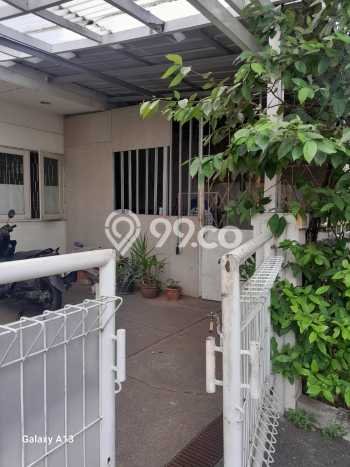 Rumah Minimalis 4 KT di Metro Permata Tangerang Semi Furnished Rumah Minimalis 4 KT di Metro Permata Tangerang Semi Furnished