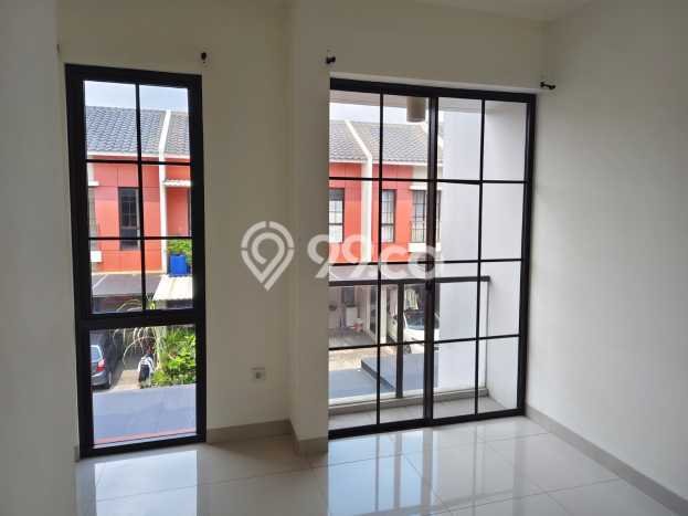 Rumah Modern Cantik 2 KT Bisa Langsung Pindah di Cipondoh Rumah Modern Cantik 2 KT Bisa Langsung Pindah di Cipondoh