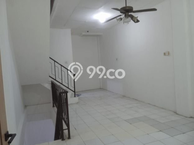 PELUANG EMAS! Ruko di Duri Kosambi, Luas 220m², Kawasan Bisnis PELUANG EMAS! Ruko di Duri Kosambi, Luas 220m², Kawasan Bisnis