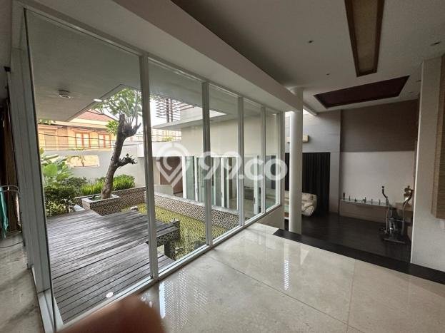 Ready to Use! Luxury House LT 285m2 Desain Elegan di Citra Garden Ready to Use! Luxury House LT 285m2 Desain Elegan di Citra Garden