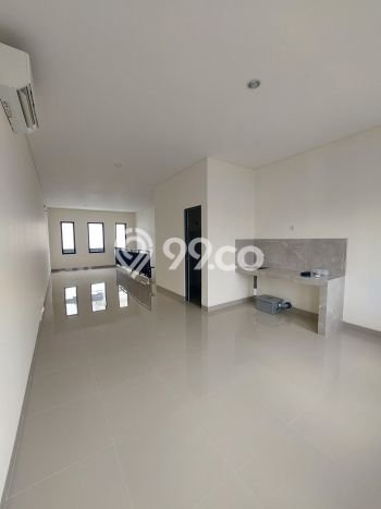 Disewakan Ruko di Kawasan Ramai Gading Serpong Luas 177m2 Disewakan Ruko di Kawasan Ramai Gading Serpong Luas 177m2