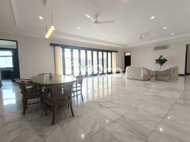 Rumah Elit Modern Siap Huni di Cipete Jakarta Selatan Rumah Elit Modern Siap Huni di Cipete Jakarta Selatan