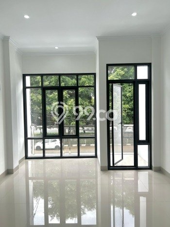 Ruko Bagus Dijual LB 300m2 Lokasi Strategis Jakarta Timur Area Cocok untuk Berbisnis Ruko Bagus Dijual LB 300m2 Lokasi Strategis Jakarta Timur Area Cocok untuk Berbisnis