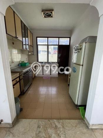Rumah Elit Modern Tanpa Renovasi di Grogol Jakarta Barat Rumah Elit Modern Tanpa Renovasi di Grogol Jakarta Barat