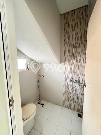 Dijual Rumah 2 Kamar Lokasi Ideal Nyaman dan Strategis di Kelapa Gading Dijual Rumah 2 Kamar Lokasi Ideal Nyaman dan Strategis di Kelapa Gading