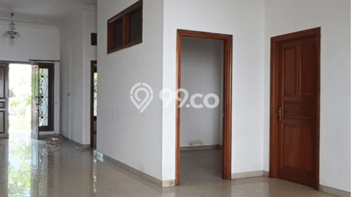 Rumah Sewa Surabaya LT 375m2 LB 410m2 Area Pakuwon CIty Rumah Sewa Surabaya LT 375m2 LB 410m2 Area Pakuwon CIty