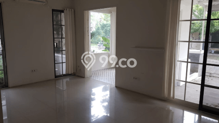 Dijual Rumah Luas Megah Dengan View Cantik di Pakuwon Indah, Surabaya Dijual Rumah Luas Megah Dengan View Cantik di Pakuwon Indah, Surabaya