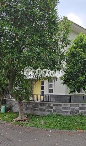 Rumah Elit Modern Siap Huni di Pakuwon City Surabaya Rumah Elit Modern Siap Huni di Pakuwon City Surabaya