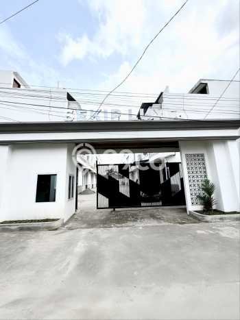 Rumah Modern Cantik 2 KT Siap Huni di Medan Baru Rumah Modern Cantik 2 KT Siap Huni di Medan Baru