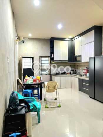 Ruko Dijual di Medan Barat LT 80m2, LB 192m2 untuk Investasi Ruko Dijual di Medan Barat LT 80m2, LB 192m2 untuk Investasi
