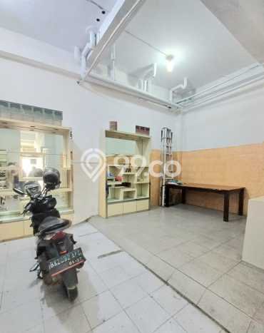 Lokasi Strategis! Dijual Ruko Bisnis di Medan Barat, Medan Kondisi Baik Lokasi Strategis! Dijual Ruko Bisnis di Medan Barat, Medan Kondisi Baik