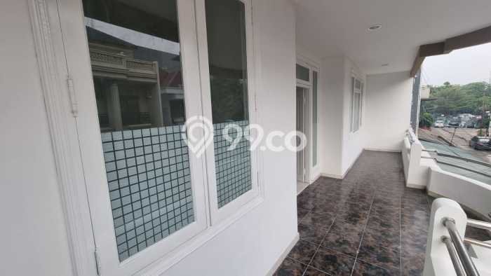 SPECIAL PROPERTY! Rumah di Pluit, Luas 150m² Bangunan 300m² SPECIAL PROPERTY! Rumah di Pluit, Luas 150m² Bangunan 300m²