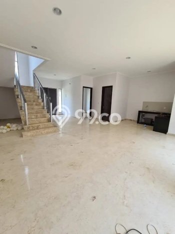 Rumah Elit Modern Tanpa Renovasi di Pantai Indah Kapuk Jakarta Utara Rumah Elit Modern Tanpa Renovasi di Pantai Indah Kapuk Jakarta Utara