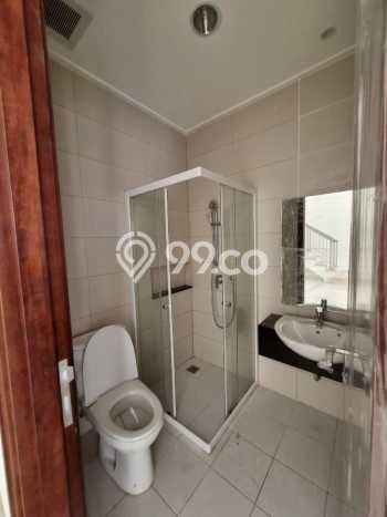 Rumah Elit Modern Tanpa Renovasi di Pantai Indah Kapuk Jakarta Utara Rumah Elit Modern Tanpa Renovasi di Pantai Indah Kapuk Jakarta Utara
