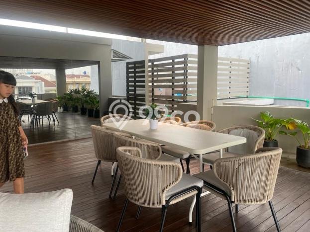 Rumah Idaman Keluarga! Rumah 2 Lantai di Pantai Mutiara, Jakarta Utara, Luas 425m² LB 1000m² Rumah Idaman Keluarga! Rumah 2 Lantai di Pantai Mutiara, Jakarta Utara, Luas 425m² LB 1000m²