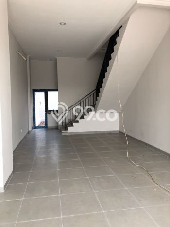 Ruko bagus disewakan di Kosambi Tangerang dengan LB 270m2 harga sewa terbaik Ruko bagus disewakan di Kosambi Tangerang dengan LB 270m2 harga sewa terbaik