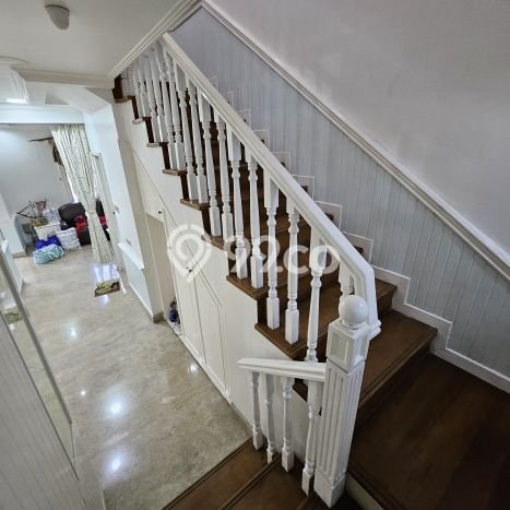 Siap Huni Rumah Mewah 4 Kamar di Cengkareng Dekat ke Mana Pun Siap Huni Rumah Mewah 4 Kamar di Cengkareng Dekat ke Mana Pun