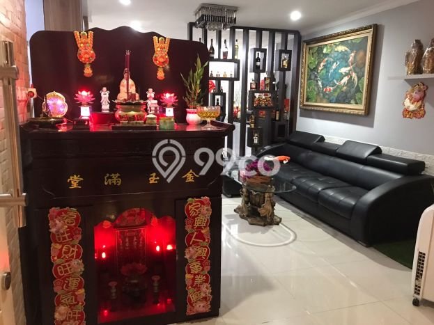 Siap Huni Hunian Elit 5 Kamar di Cengkareng Dekat ke Mana Pun Siap Huni Hunian Elit 5 Kamar di Cengkareng Dekat ke Mana Pun