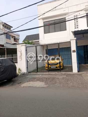 Ruko Paling Dicari LB 346m2 Dijual di Gambir Ruko Paling Dicari LB 346m2 Dijual di Gambir