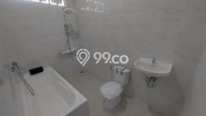 Jual Rumah Luas Megah Dengan View Eksklusif di Cinere, Jakarta Selatan Jual Rumah Luas Megah Dengan View Eksklusif di Cinere, Jakarta Selatan