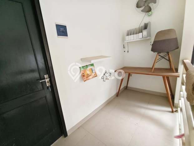 Rumah Modern 3 KT LT 97m2 di Gununganyar Rumah Modern 3 KT LT 97m2 di Gununganyar
