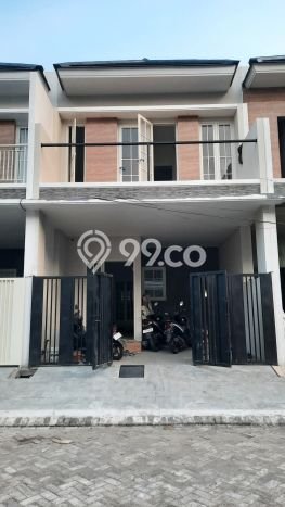 Jual Rumah Strategis Bagus Punya 3 KT di Rungkut Surabaya SHM Jual Rumah Strategis Bagus Punya 3 KT di Rungkut Surabaya SHM