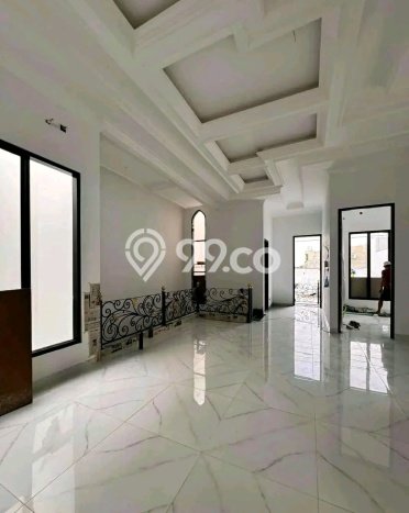 For Sale Rumah Mewah Exclusive di Mulyorejo, Surabaya For Sale Rumah Mewah Exclusive di Mulyorejo, Surabaya
