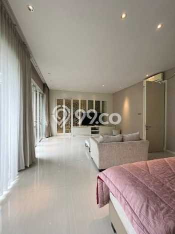 Best Deal Hunian Mewah Ideal dan Luas di Wiyung, Surabaya Best Deal Hunian Mewah Ideal dan Luas di Wiyung, Surabaya