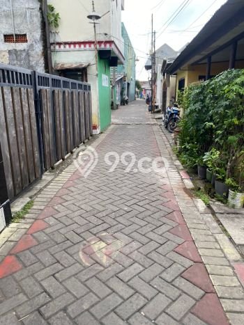 Unit Kost Dijual di Kawasan Gayungan Surabaya dengan 11 KT Unit Kost Dijual di Kawasan Gayungan Surabaya dengan 11 KT