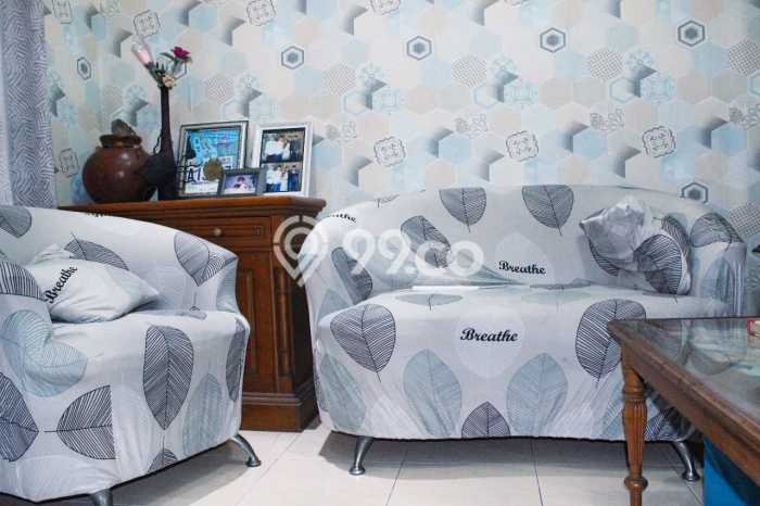 Rumah EXCLUSIVE! di Rungkut, Surabaya, Luas 126m2m² Bangunan 220m2m², HARGA SPESIAL Rumah EXCLUSIVE! di Rungkut, Surabaya, Luas 126m2m² Bangunan 220m2m², HARGA SPESIAL