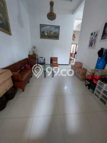 Siap Huni Rumah Mewah 5 Kamar di Tenggilis Mejoyo Dekat ke Mana Saja Siap Huni Rumah Mewah 5 Kamar di Tenggilis Mejoyo Dekat ke Mana Saja