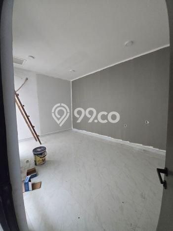 Dijual Cepat Rumah Favorit Siap Huni LB 160m2 di Rungkut, Surabaya Dijual Cepat Rumah Favorit Siap Huni LB 160m2 di Rungkut, Surabaya