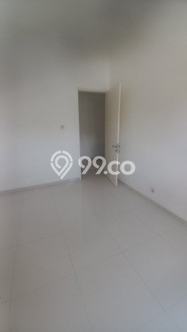 Dijual Cepat Rumah Bagus Siap Huni LB 130m2 di Rungkut, Surabaya Dijual Cepat Rumah Bagus Siap Huni LB 130m2 di Rungkut, Surabaya