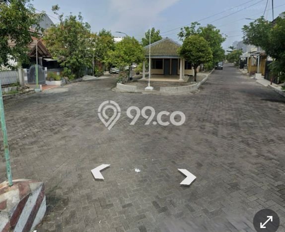 Rumah Nyaman 3 Kamar Lokasi Sejuk di Mulyorejo, Surabaya Rumah Nyaman 3 Kamar Lokasi Sejuk di Mulyorejo, Surabaya