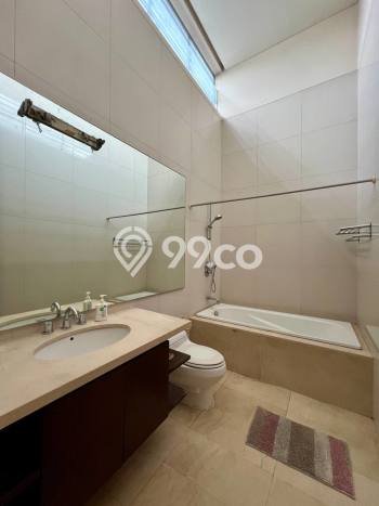 Dijual Rumah Premium dengan Fasilitas Sekitar Komplit di Kebayoran Baru, Jakarta Selatan Dijual Rumah Premium dengan Fasilitas Sekitar Komplit di Kebayoran Baru, Jakarta Selatan