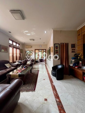 Siap Huni Hunian Elit 3 Kamar di Kebayoran Baru Dekat ke Mana Pun Siap Huni Hunian Elit 3 Kamar di Kebayoran Baru Dekat ke Mana Pun