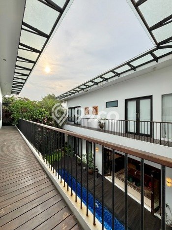 Rumah Elit Modern Siap Huni di Kemang Jakarta Selatan Rumah Elit Modern Siap Huni di Kemang Jakarta Selatan