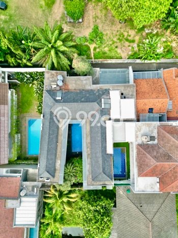 Rumah Elit Modern Siap Huni di Kemang Jakarta Selatan Rumah Elit Modern Siap Huni di Kemang Jakarta Selatan