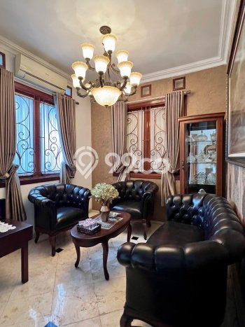 Dijual Rumah Luas Megah Dengan View Eksklusif di Pejaten, Jakarta Selatan Dijual Rumah Luas Megah Dengan View Eksklusif di Pejaten, Jakarta Selatan