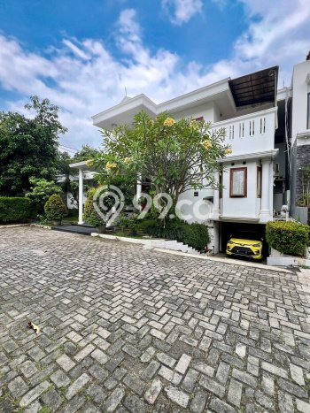 Dijual Rumah Luas Megah Dengan View Eksklusif di Pejaten, Jakarta Selatan Dijual Rumah Luas Megah Dengan View Eksklusif di Pejaten, Jakarta Selatan