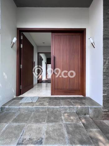Rumah Elit Modern Siap Huni di Kemang Jakarta Selatan Rumah Elit Modern Siap Huni di Kemang Jakarta Selatan