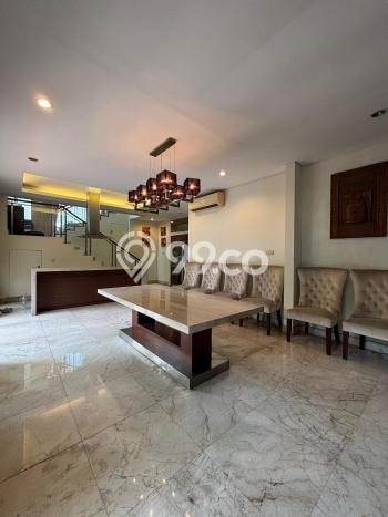 Rumah Luxury Modern Tanpa Renovasi di Pondok Pinang Jakarta Selatan Rumah Luxury Modern Tanpa Renovasi di Pondok Pinang Jakarta Selatan