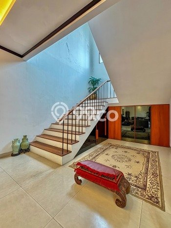 Rumah Elit Modern Siap Huni di Kemang Jakarta Selatan Rumah Elit Modern Siap Huni di Kemang Jakarta Selatan