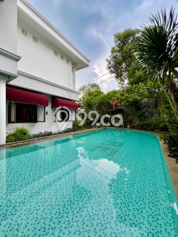 Dijual Rumah Luas Megah Dengan View Eksklusif di Pejaten, Jakarta Selatan Dijual Rumah Luas Megah Dengan View Eksklusif di Pejaten, Jakarta Selatan