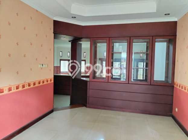 For Sale! Luxury House LT 331m2 Desain Elegan di Setiabudi For Sale! Luxury House LT 331m2 Desain Elegan di Setiabudi
