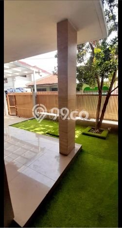 Rumah Strategis Minimalis Lb 250m2 di Batununggal, Bandung Rumah Strategis Minimalis Lb 250m2 di Batununggal, Bandung