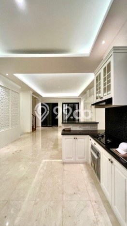 Rumah Luxury Modern Siap Huni di Bintaro Tangerang Selatan Rumah Luxury Modern Siap Huni di Bintaro Tangerang Selatan